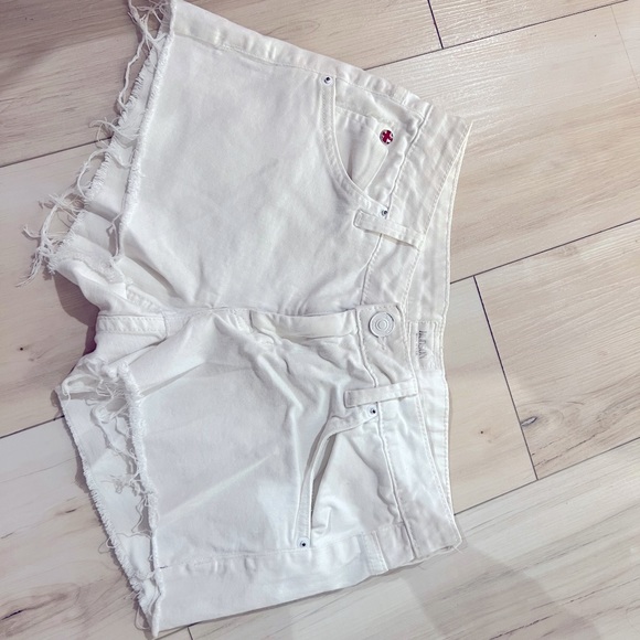Hudson White Shorts - Picture 2 of 4